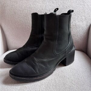 Thursday Boot Company Black Matte Chelsea Chunky Heel Leather Boots Size 8 Women